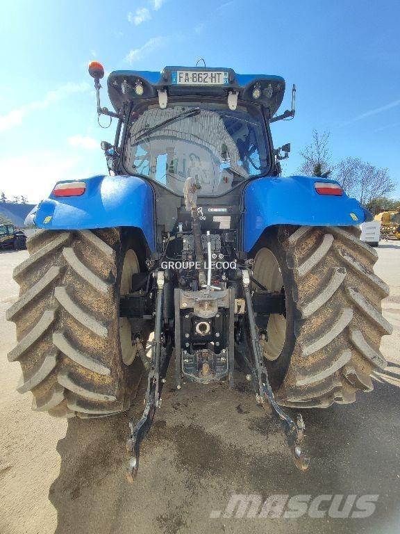 New Holland T7.245 Traktory
