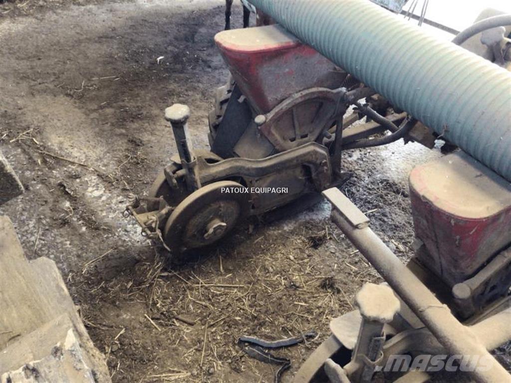 Nodet PNEUMASEM 2 Mechanické secí stroje