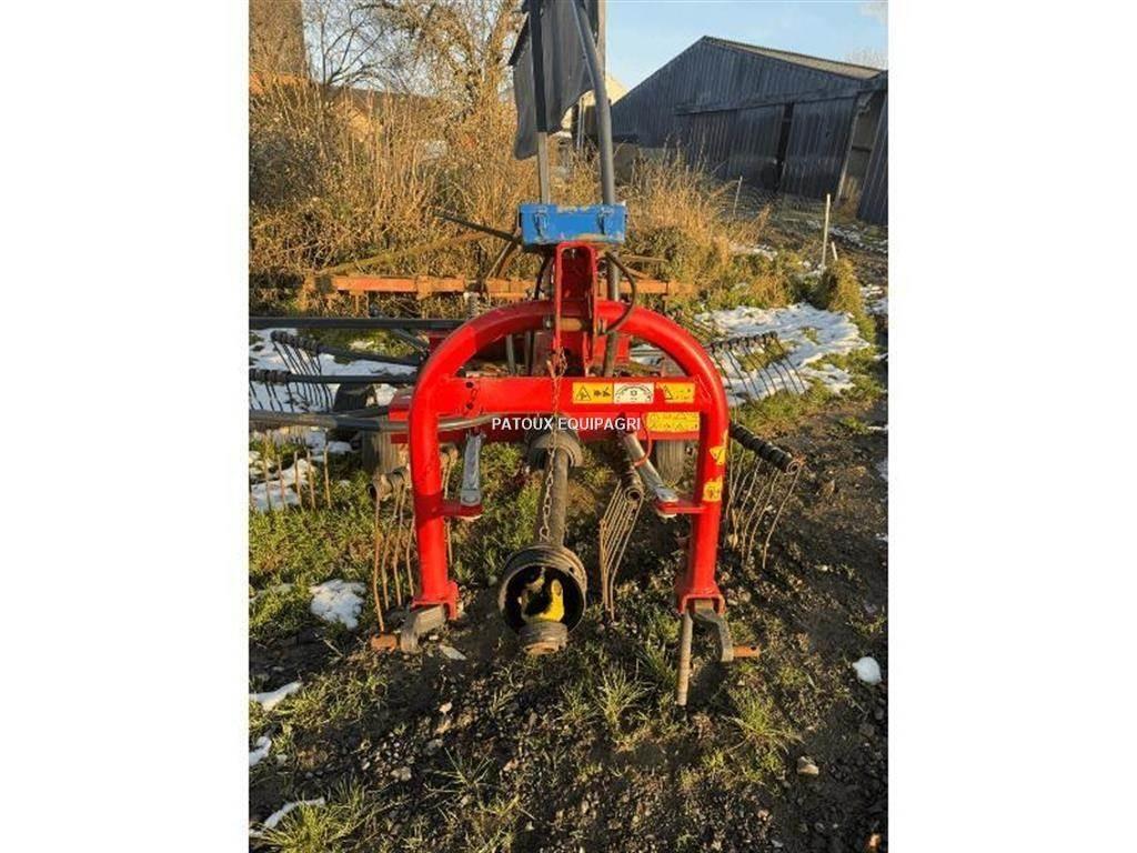 Vicon ANDEX 424 Obraceče a shrabovače sena