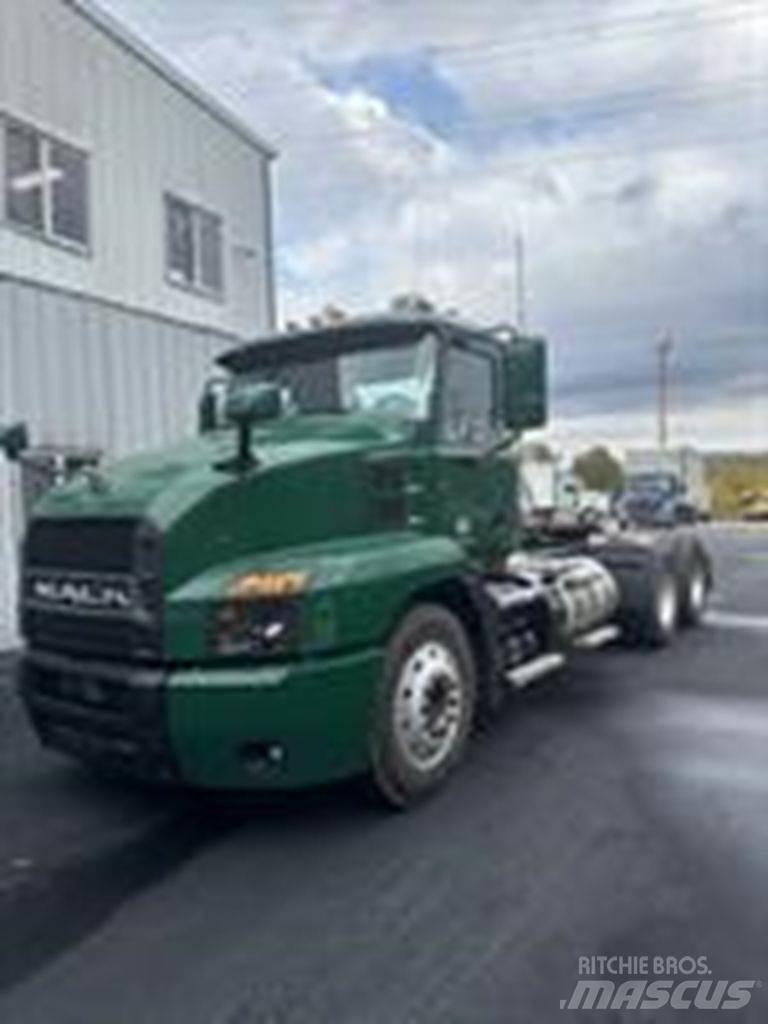Mack AN64T Tahače