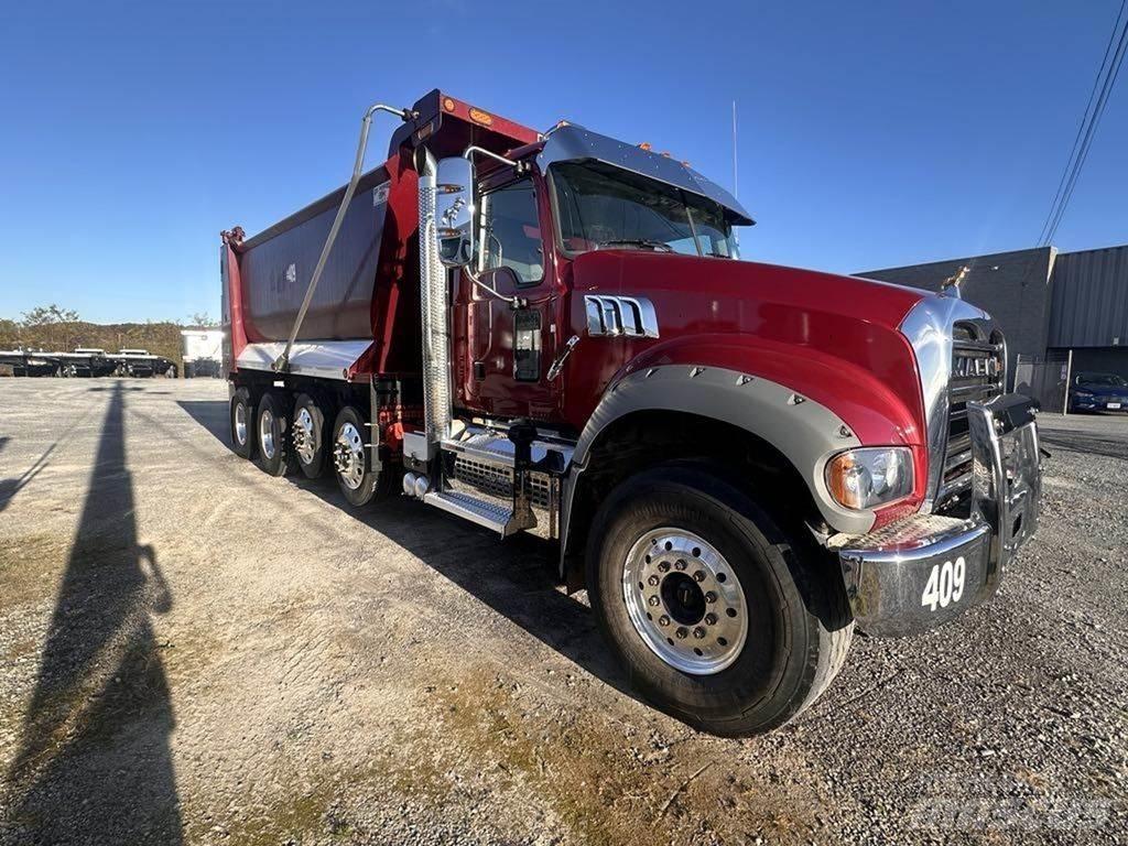 Mack GR104FR Sklápěče