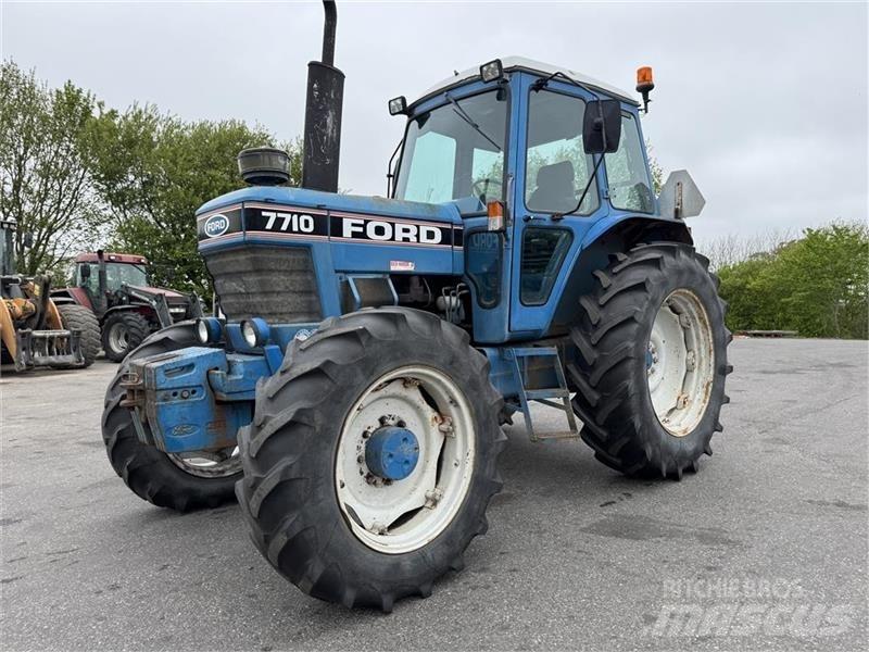 Ford 7710 Traktory