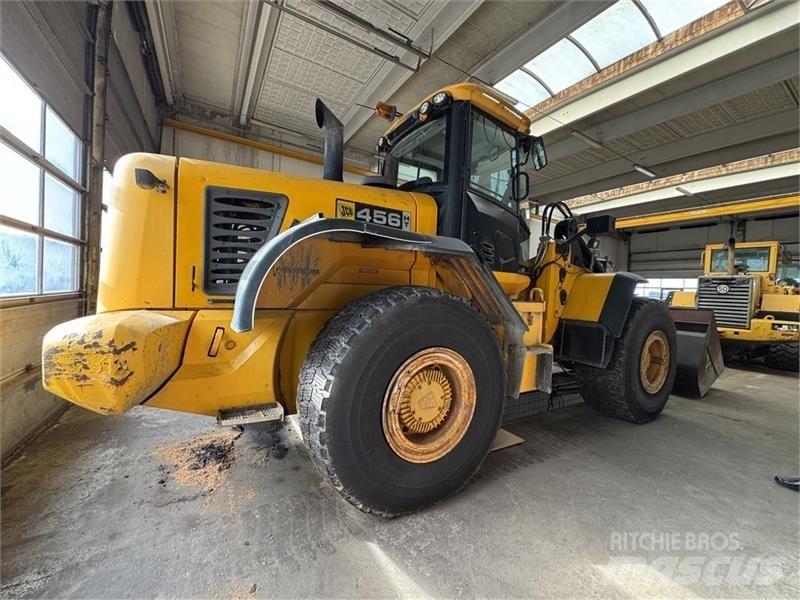 JCB 456 HT Kolové nakladače