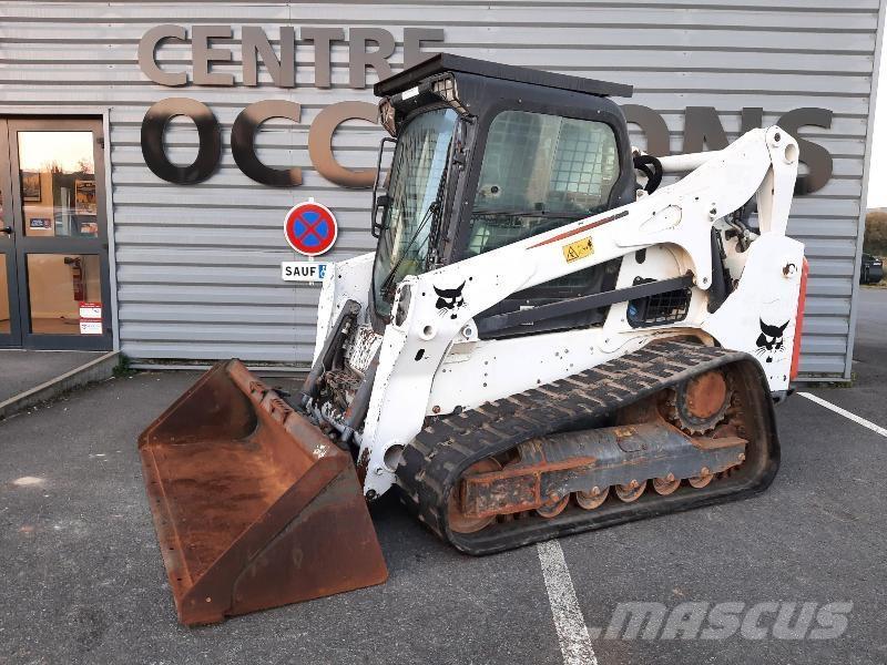 Bobcat T770 Smykem řízené nakladače