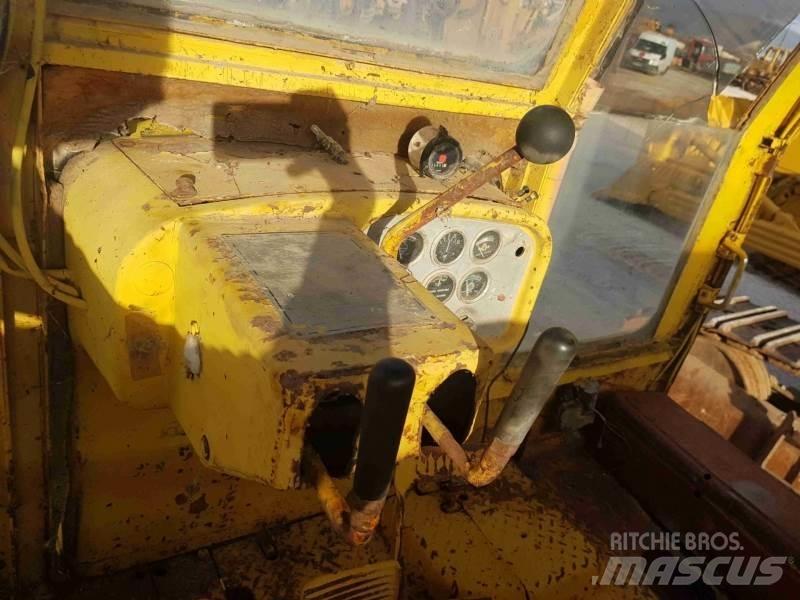 CAT D7 80 ΕΥΚΑΙΡΙΑ Stavebnictví - ostatní