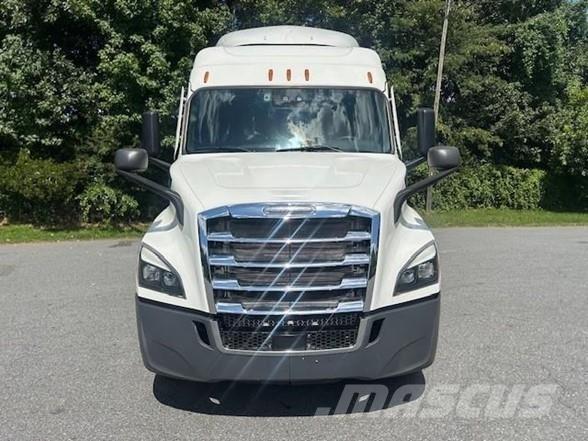 Freightliner CASCADIA 116 Tahače