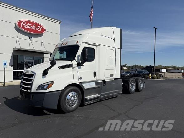 Freightliner CASCADIA 116 Tahače