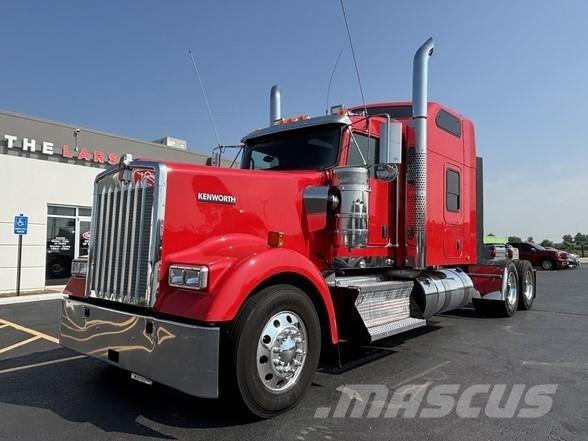 Kenworth W900 Tahače