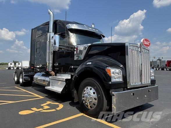 Kenworth W990 Tahače