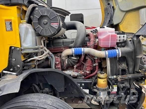 Mack ANTHEM 64T Tahače
