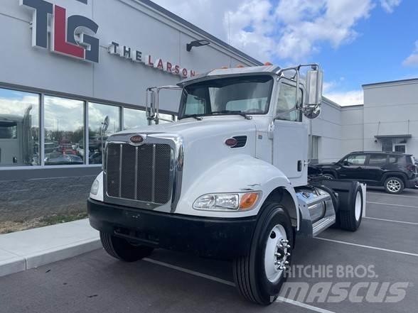 Peterbilt 337 Tahače