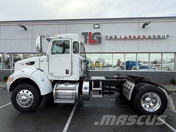 Peterbilt 337 Tahače