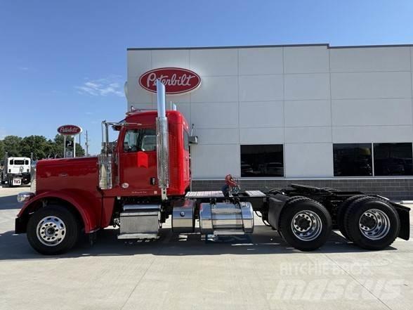 Peterbilt 389 Tahače