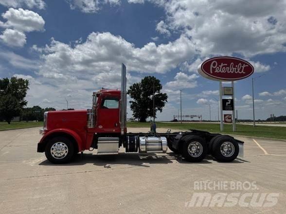 Peterbilt 389 Tahače