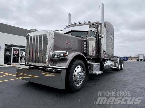 Peterbilt 389 Tahače