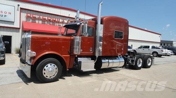 Peterbilt 389 Tahače