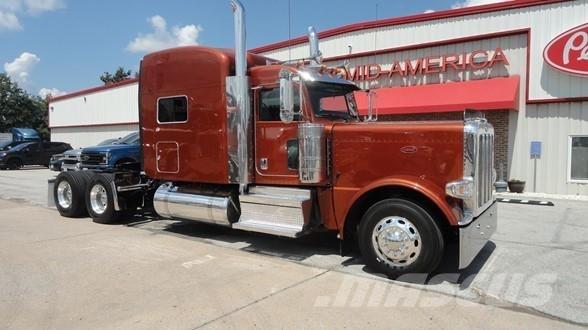 Peterbilt 389 Tahače
