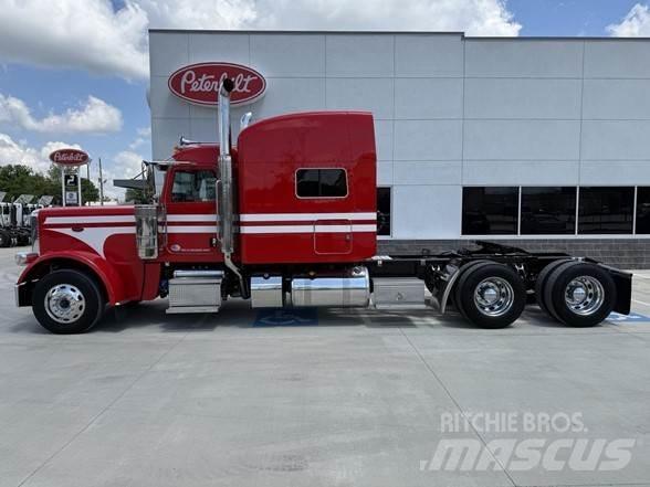 Peterbilt 389 Tahače