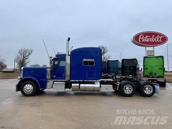 Peterbilt 389 Tahače