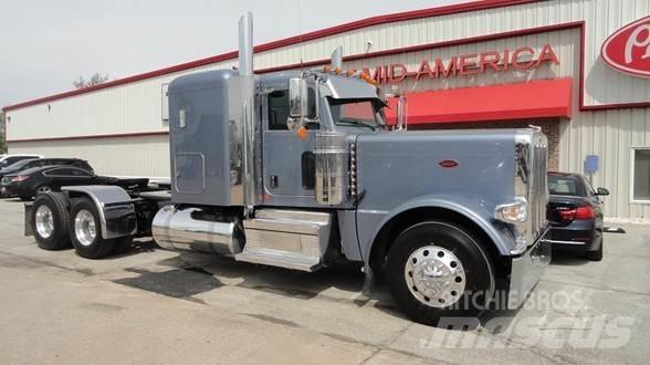 Peterbilt 389 Tahače