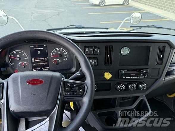 Peterbilt 536 Stavebnictví - ostatní