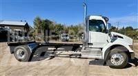 Peterbilt 537 Nákladní vozidlo bez nástavby