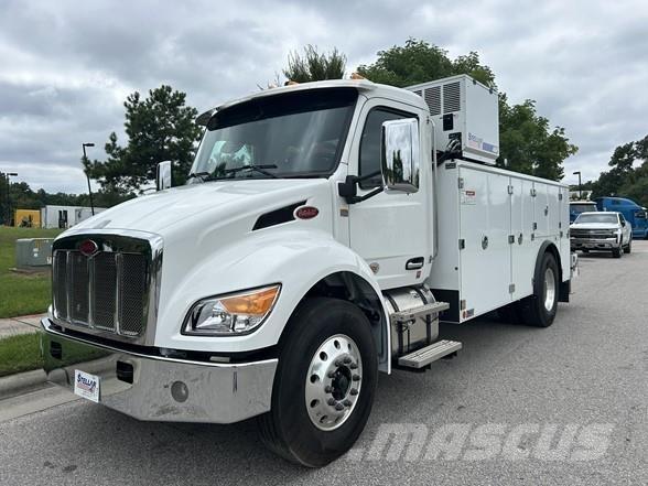 Peterbilt 537 Stavebnictví - ostatní