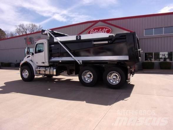 Peterbilt 548 Sklápěče