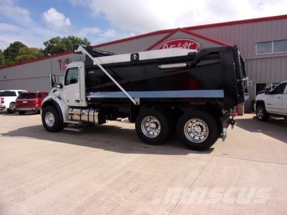 Peterbilt 548 Sklápěče