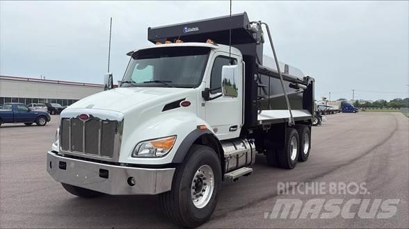 Peterbilt 548 Sklápěče