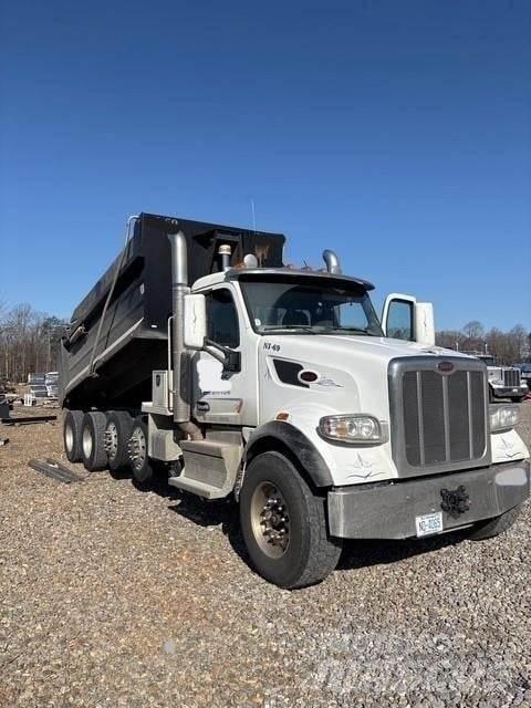 Peterbilt 567 Sklápěče