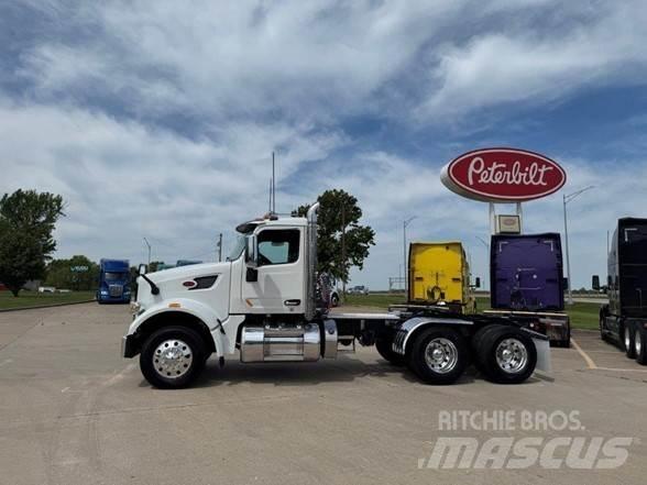 Peterbilt 567 Tahače