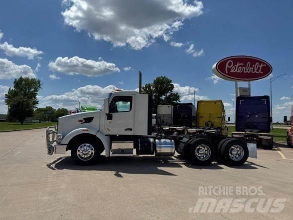Peterbilt 567 Tahače
