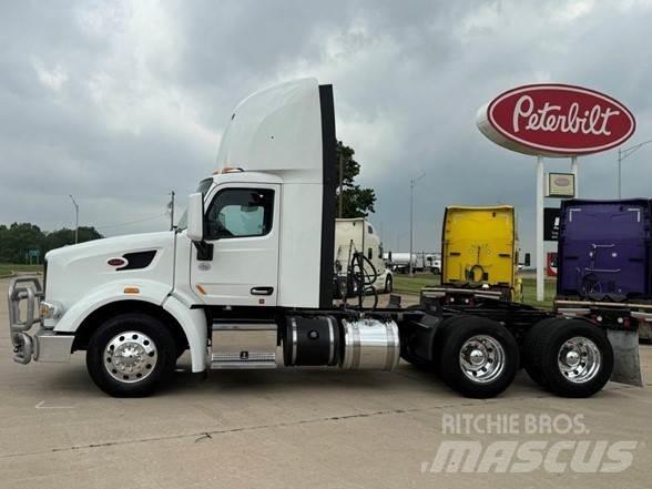 Peterbilt 567 Tahače