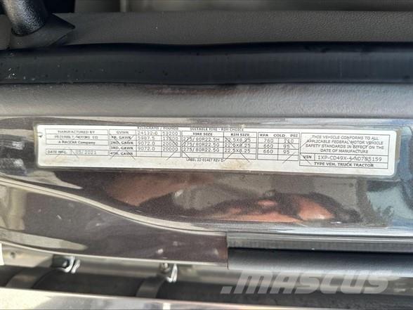 Peterbilt 567 Tahače