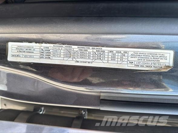 Peterbilt 567 Tahače