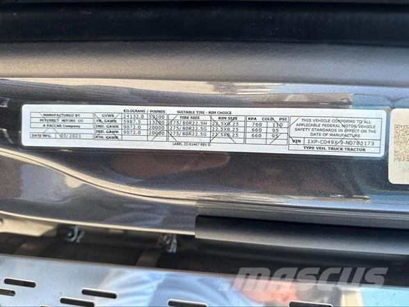 Peterbilt 567 Tahače