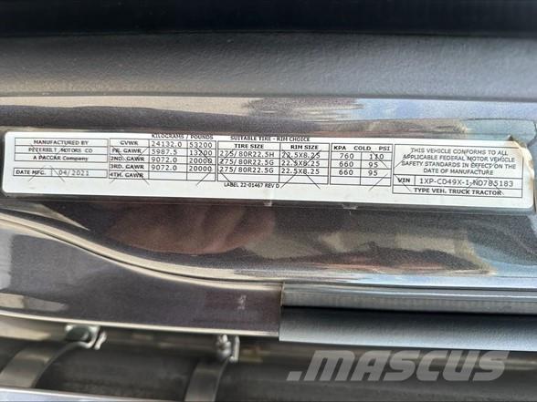 Peterbilt 567 Tahače