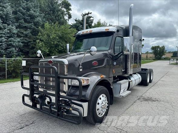 Peterbilt 567 Tahače