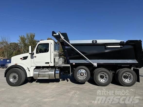 Peterbilt 567 Sklápěče