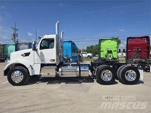 Peterbilt 567 Tahače