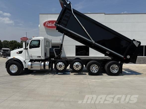 Peterbilt 567 Sklápěče