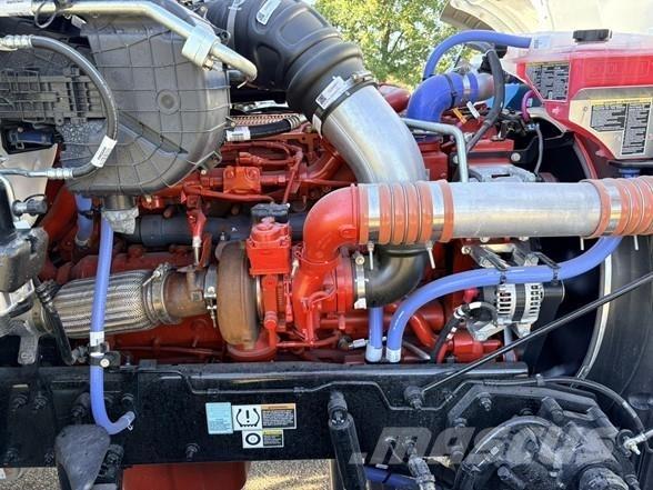 Peterbilt 567 Sklápěče