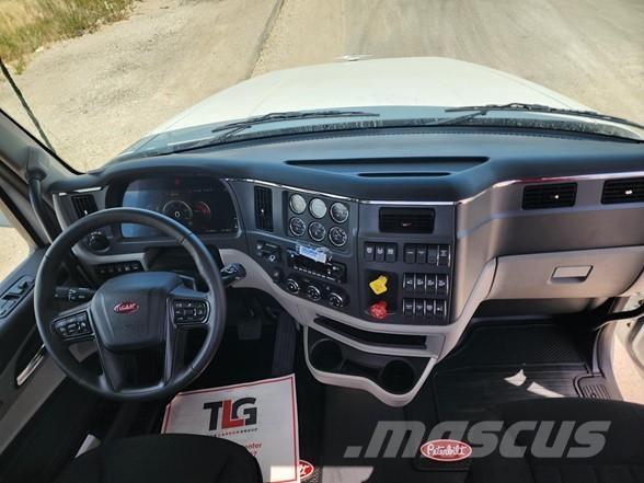 Peterbilt 567 Tahače