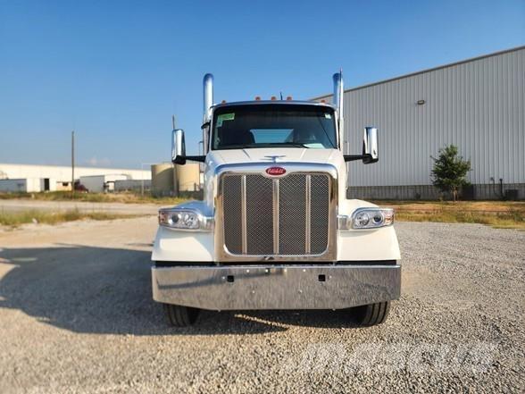Peterbilt 567 Tahače