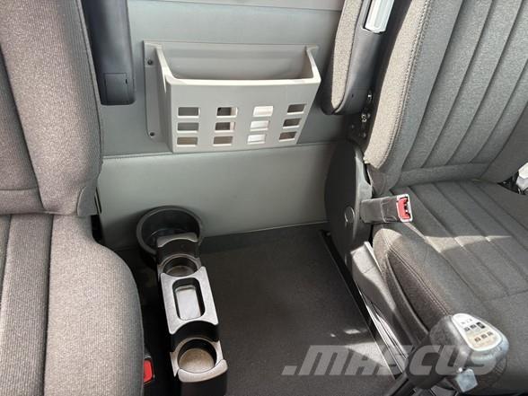 Peterbilt 567 Tahače