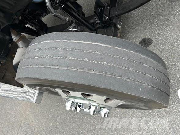 Peterbilt 579 Tahače