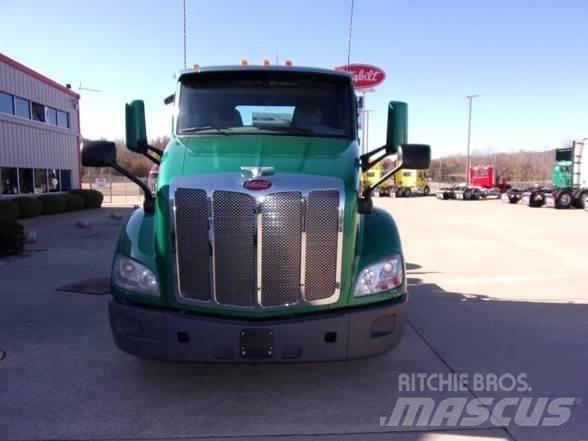 Peterbilt 579 Tahače