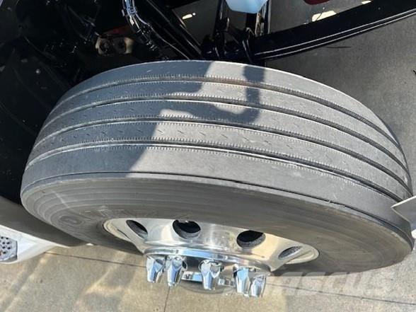 Peterbilt 579 Tahače