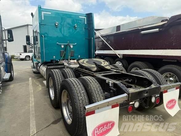 Peterbilt 579 Tahače